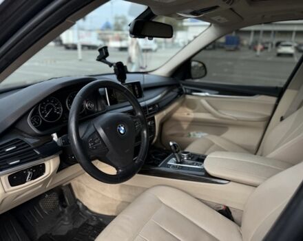 Сірий БМВ Х5, об'ємом двигуна 3 л та пробігом 290 тис. км за 18000 $, фото 6 на Automoto.ua
