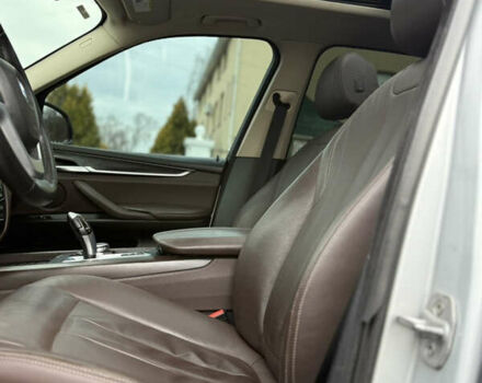 Серый БМВ Х5, объемом двигателя 3 л и пробегом 294 тыс. км за 22100 $, фото 18 на Automoto.ua