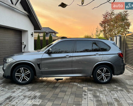 Сірий БМВ Х5, об'ємом двигуна 2.99 л та пробігом 195 тис. км за 33700 $, фото 3 на Automoto.ua