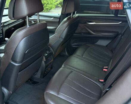 Серый БМВ Х5, объемом двигателя 2.99 л и пробегом 141 тыс. км за 38700 $, фото 23 на Automoto.ua