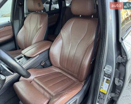 Серый БМВ Х5, объемом двигателя 2.99 л и пробегом 199 тыс. км за 29000 $, фото 8 на Automoto.ua