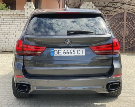 Серый БМВ Х5, объемом двигателя 2 л и пробегом 232 тыс. км за 27000 $, фото 4 на Automoto.ua