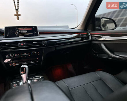 Серый БМВ Х5, объемом двигателя 0 л и пробегом 160 тыс. км за 23500 $, фото 73 на Automoto.ua