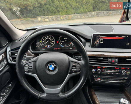 Серый БМВ Х5, объемом двигателя 2.98 л и пробегом 160 тыс. км за 21500 $, фото 31 на Automoto.ua