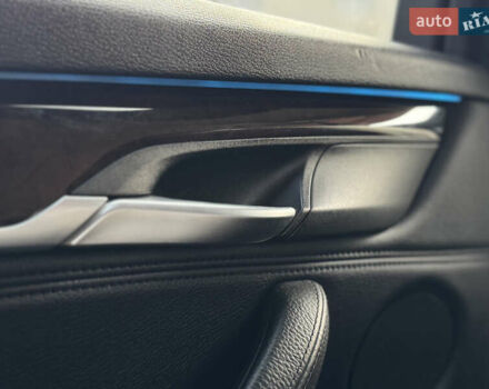 Серый БМВ Х5, объемом двигателя 2.98 л и пробегом 160 тыс. км за 21500 $, фото 64 на Automoto.ua