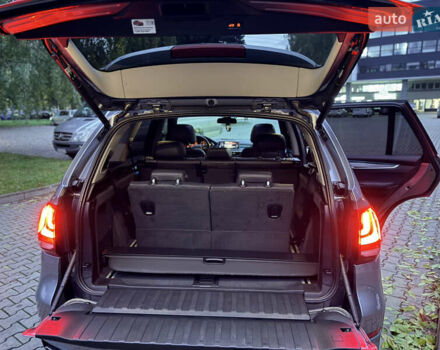 Серый БМВ Х5, объемом двигателя 2.99 л и пробегом 295 тыс. км за 24500 $, фото 20 на Automoto.ua