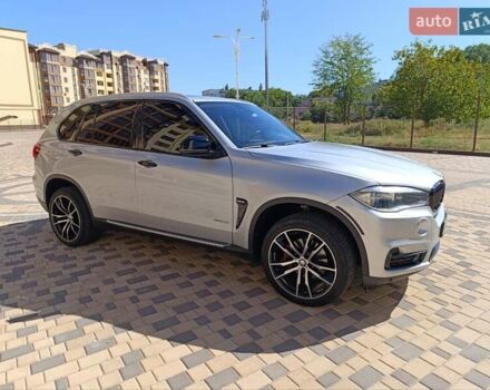 Серый БМВ Х5, объемом двигателя 2.99 л и пробегом 295 тыс. км за 19700 $, фото 5 на Automoto.ua