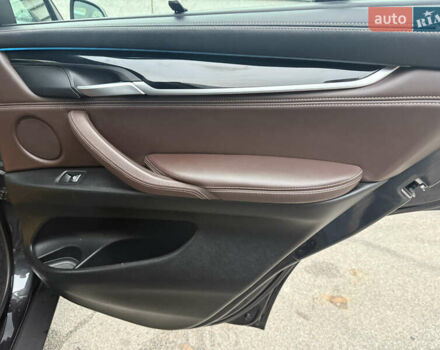 Серый БМВ Х5, объемом двигателя 2.99 л и пробегом 259 тыс. км за 27999 $, фото 17 на Automoto.ua