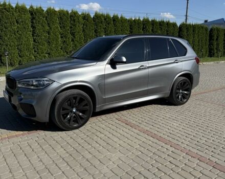 Сірий БМВ Х5, об'ємом двигуна 3 л та пробігом 278 тис. км за 28500 $, фото 2 на Automoto.ua