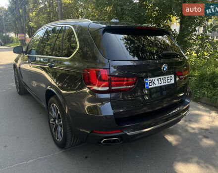 Сірий БМВ Х5, об'ємом двигуна 2 л та пробігом 196 тис. км за 26500 $, фото 5 на Automoto.ua