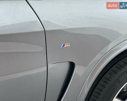 Серый БМВ Х5, объемом двигателя 2.99 л и пробегом 256 тыс. км за 30500 $, фото 3 на Automoto.ua