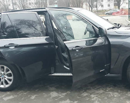 Сірий БМВ Х5, об'ємом двигуна 2.98 л та пробігом 280 тис. км за 18900 $, фото 20 на Automoto.ua