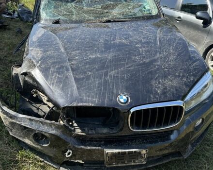 Серый БМВ Х5, объемом двигателя 3 л и пробегом 237 тыс. км за 100 $, фото 4 на Automoto.ua