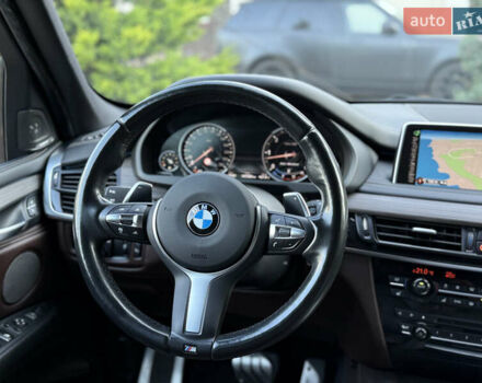 Серый БМВ Х5, объемом двигателя 2.99 л и пробегом 141 тыс. км за 38700 $, фото 18 на Automoto.ua