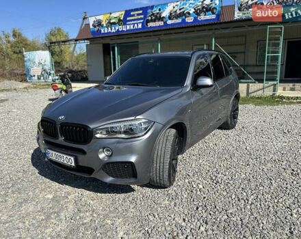 Серый БМВ Х5, объемом двигателя 3 л и пробегом 290 тыс. км за 29500 $, фото 10 на Automoto.ua