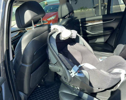 Серый БМВ Х5, объемом двигателя 3 л и пробегом 98 тыс. км за 27400 $, фото 7 на Automoto.ua