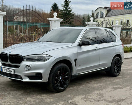 Серый БМВ Х5, объемом двигателя 3 л и пробегом 294 тыс. км за 22100 $, фото 2 на Automoto.ua