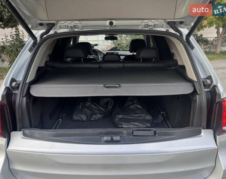 Серый БМВ Х5, объемом двигателя 3 л и пробегом 161 тыс. км за 21990 $, фото 70 на Automoto.ua