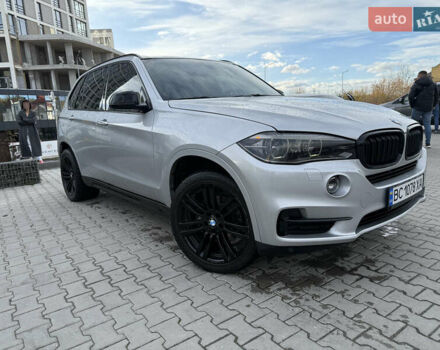 Серый БМВ Х5, объемом двигателя 2.98 л и пробегом 350 тыс. км за 18000 $, фото 2 на Automoto.ua