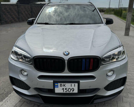 Серый БМВ Х5, объемом двигателя 2.99 л и пробегом 185 тыс. км за 32500 $, фото 4 на Automoto.ua