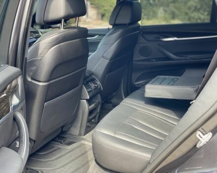 Серый БМВ Х5, объемом двигателя 2 л и пробегом 232 тыс. км за 27000 $, фото 8 на Automoto.ua