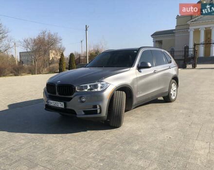 Серый БМВ Х5, объемом двигателя 2.98 л и пробегом 160 тыс. км за 21500 $, фото 1 на Automoto.ua