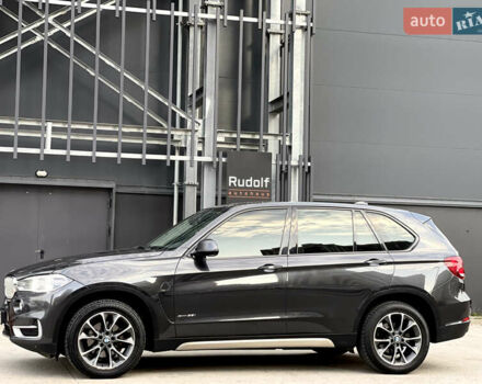 Серый БМВ Х5, объемом двигателя 2.98 л и пробегом 179 тыс. км за 23000 $, фото 18 на Automoto.ua