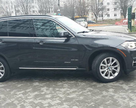Сірий БМВ Х5, об'ємом двигуна 2.98 л та пробігом 280 тис. км за 18900 $, фото 9 на Automoto.ua