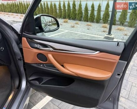 Серый БМВ Х5, объемом двигателя 2.99 л и пробегом 230 тыс. км за 31900 $, фото 4 на Automoto.ua