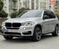 Серый БМВ Х5, объемом двигателя 3 л и пробегом 197 тыс. км за 23499 $, фото 3 на Automoto.ua