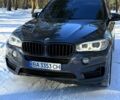 Серый БМВ Х5, объемом двигателя 3 л и пробегом 200 тыс. км за 21500 $, фото 1 на Automoto.ua