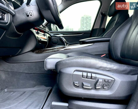 Серый БМВ Х5, объемом двигателя 2.98 л и пробегом 179 тыс. км за 23000 $, фото 34 на Automoto.ua