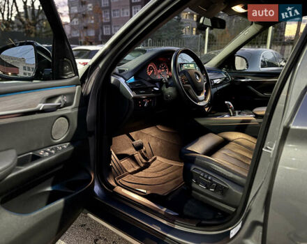 Серый БМВ Х5, объемом двигателя 2.99 л и пробегом 103 тыс. км за 32900 $, фото 16 на Automoto.ua