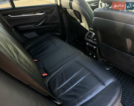 Серый БМВ Х5, объемом двигателя 2.98 л и пробегом 142 тыс. км за 20900 $, фото 30 на Automoto.ua