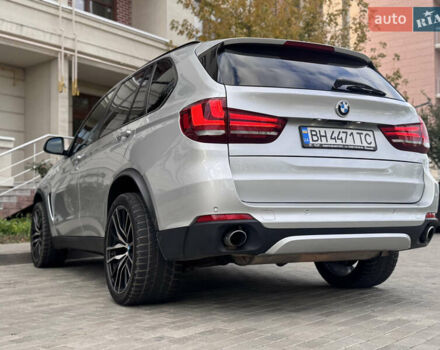 Серый БМВ Х5, объемом двигателя 3 л и пробегом 161 тыс. км за 21990 $, фото 37 на Automoto.ua
