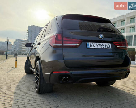 Сірий БМВ Х5, об'ємом двигуна 2 л та пробігом 180 тис. км за 25800 $, фото 20 на Automoto.ua
