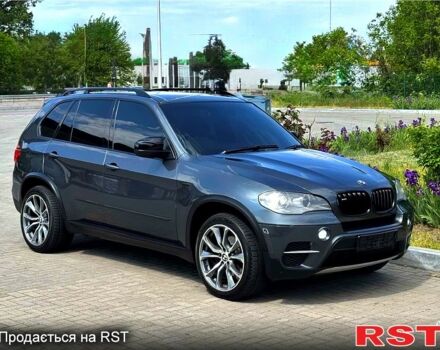 Серый БМВ Х5, объемом двигателя 3 л и пробегом 194 тыс. км за 17999 $, фото 1 на Automoto.ua