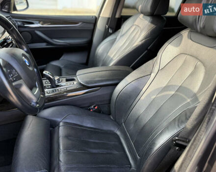 Сірий БМВ Х5, об'ємом двигуна 2 л та пробігом 180 тис. км за 25800 $, фото 27 на Automoto.ua