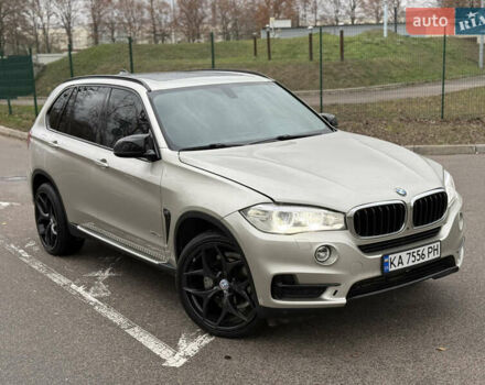 Серый БМВ Х5, объемом двигателя 3 л и пробегом 240 тыс. км за 19900 $, фото 3 на Automoto.ua