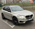 Серый БМВ Х5, объемом двигателя 3 л и пробегом 240 тыс. км за 19900 $, фото 3 на Automoto.ua
