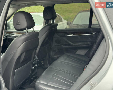 Сірий БМВ Х5, об'ємом двигуна 3 л та пробігом 240 тис. км за 15400 $, фото 15 на Automoto.ua
