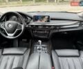 Серый БМВ Х5, объемом двигателя 2.99 л и пробегом 154 тыс. км за 29900 $, фото 2 на Automoto.ua