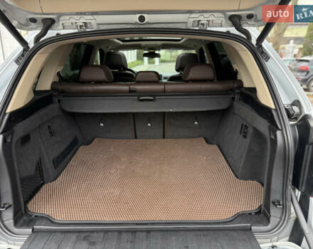 Серый БМВ Х5, объемом двигателя 3 л и пробегом 294 тыс. км за 22100 $, фото 28 на Automoto.ua