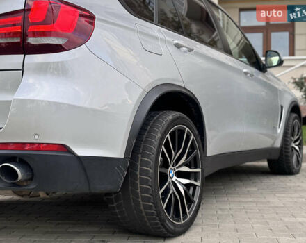 Серый БМВ Х5, объемом двигателя 3 л и пробегом 161 тыс. км за 21990 $, фото 50 на Automoto.ua