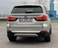 Серый БМВ Х5, объемом двигателя 3 л и пробегом 145 тыс. км за 22500 $, фото 25 на Automoto.ua