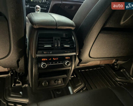 Сірий БМВ Х5, об'ємом двигуна 2.99 л та пробігом 233 тис. км за 28900 $, фото 87 на Automoto.ua