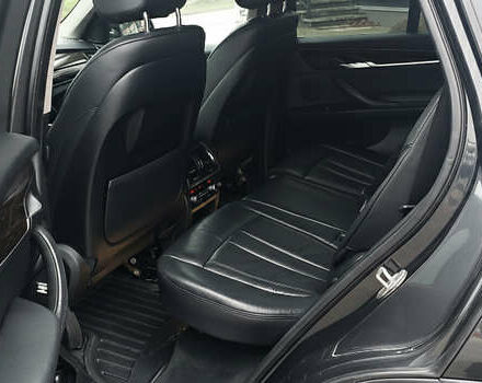 Сірий БМВ Х5, об'ємом двигуна 2.98 л та пробігом 280 тис. км за 18900 $, фото 28 на Automoto.ua