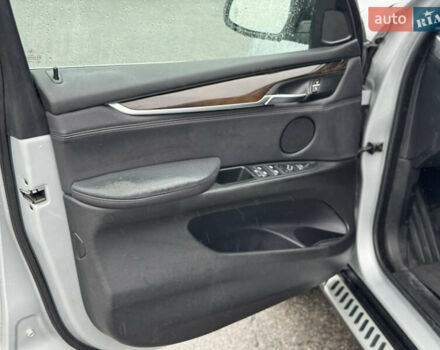 Сірий БМВ Х5, об'ємом двигуна 3 л та пробігом 240 тис. км за 15400 $, фото 10 на Automoto.ua