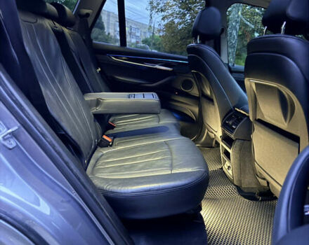 Серый БМВ Х5, объемом двигателя 2.99 л и пробегом 295 тыс. км за 24500 $, фото 22 на Automoto.ua