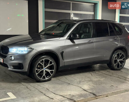 Сірий БМВ Х5, об'ємом двигуна 2.99 л та пробігом 302 тис. км за 27500 $, фото 8 на Automoto.ua